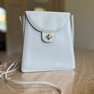 Vintage Carey Adina white leather handbag.